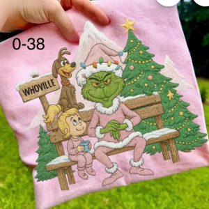 O-38 Grinch On A Bench